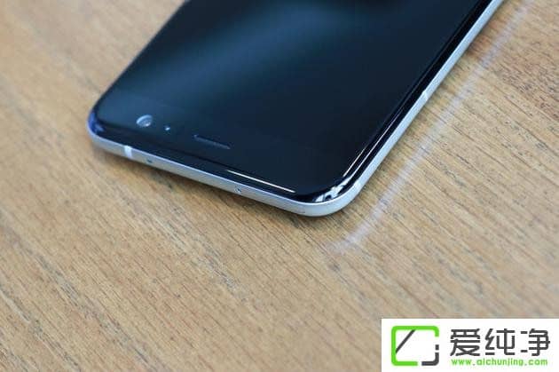 HTC U11u(png)y(c)(qing)֙C(j)ɔD߅