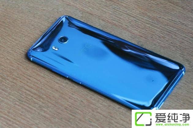 HTC U11uy֙CɔD߅